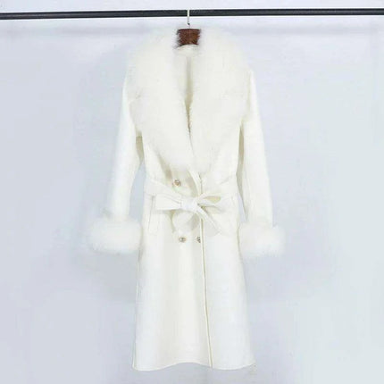Chic Winter Elegance: Women's Fox Fur and Wool Overcoat with Luxurious Natural Collar