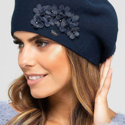 Chic Winter Wool Beret with Floral Accents - Très Elite
