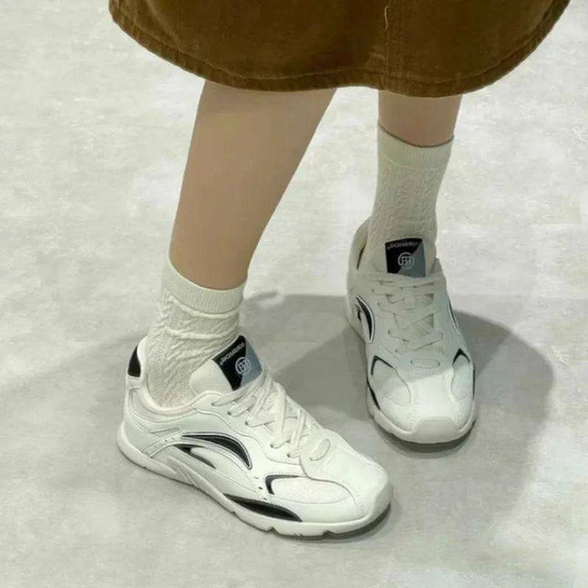 Chic Women's Breathable Mesh Loafers - Vintage Outdoor Sneakers for Spring & Autumn