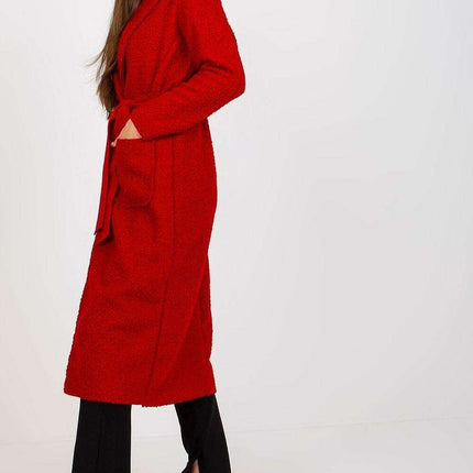 Chic Women's Coat with Tie Belt and Elegant Details - Très Elite