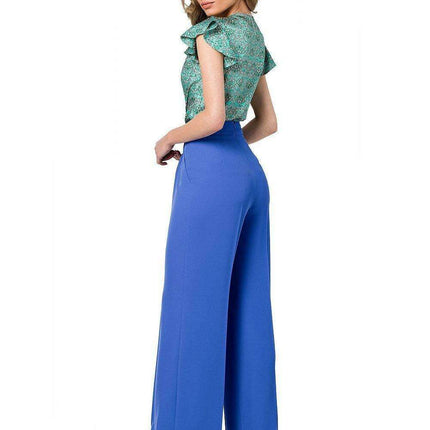 Chic Women's Flared Trousers with Tailored Waist Details - Très Elite