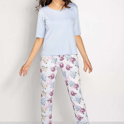 Chic Women's Sleepwear Ensemble - Exquisitely Crafted in Poland - Très Elite