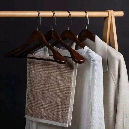 Chic Wooden Hanger Collection for Stylish Closet Arrangement - Très Elite
