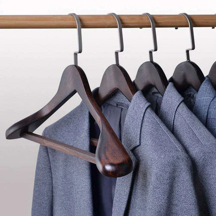 Chic Wooden Hanger Collection for Stylish Closet Arrangement - Très Elite