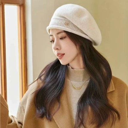 Chic Wool Berets for Women - Trendy Winter Fashion Accessory - Très Elite