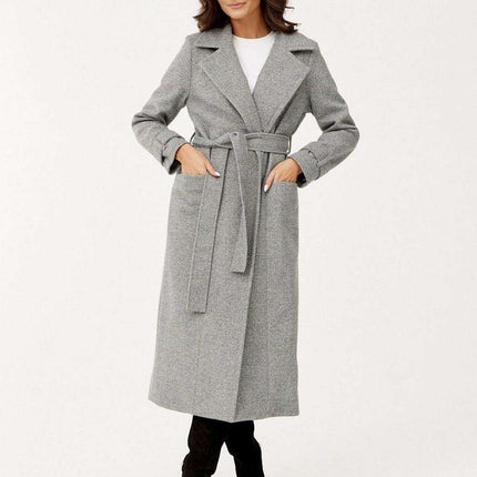Chic Wool Coat with Waist-Defining Belt - Très Elite