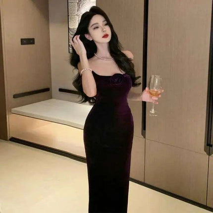 Chic Y2K Inspired Spaghetti Strap Midi Dress for Women - Ideal for Summer Evenings - Très Elite