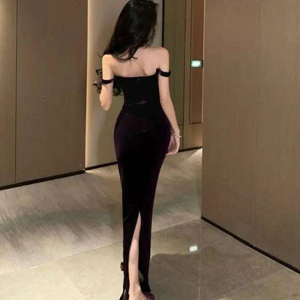 Chic Y2K Inspired Spaghetti Strap Midi Dress for Women - Ideal for Summer Evenings - Très Elite