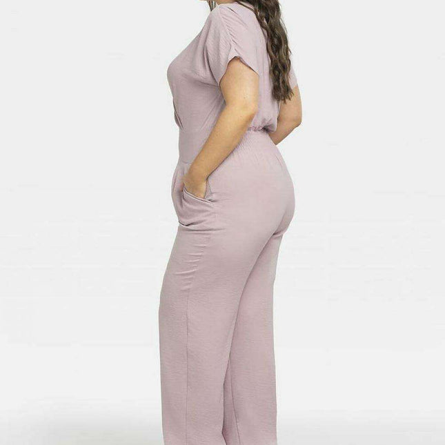 Chic and Comfortable Plus Size Summer Jumpsuit - Très Elite