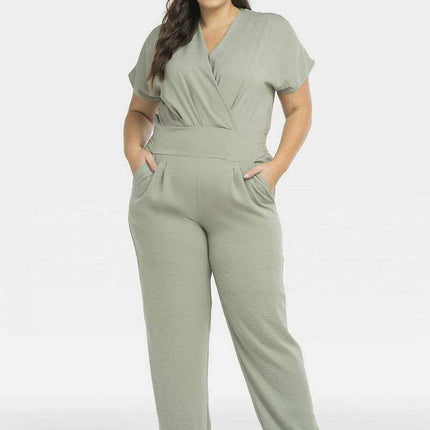Chic and Comfortable Plus Size Summer Jumpsuit