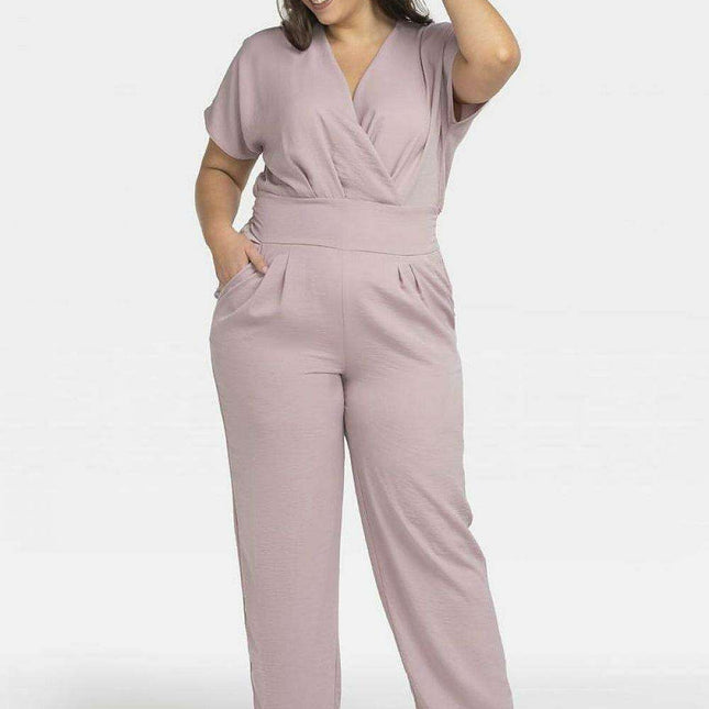 Chic and Comfortable Plus Size Summer Jumpsuit - Très Elite