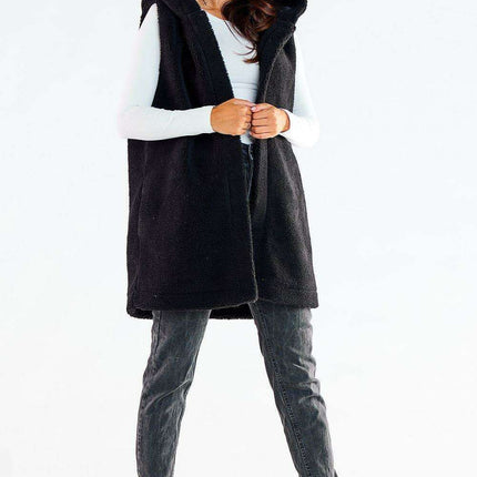 Chic and Cozy Hooded Vest with Pockets for Every Occasion - Très Elite
