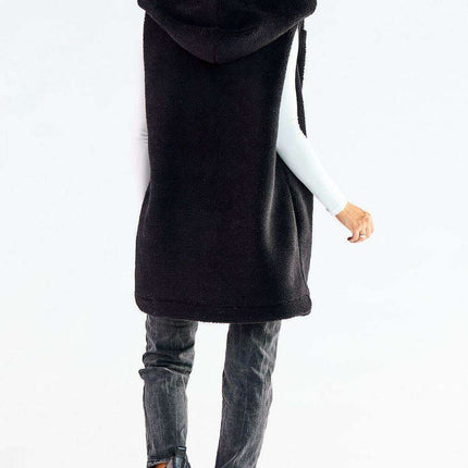 Chic and Cozy Hooded Vest with Pockets for Every Occasion - Très Elite