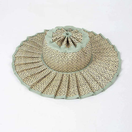 Chic and Practical Foldable Straw Sun Hat with Stylish Belt - Large Brim UV Protection for Outdoor Adventures - Très Elite