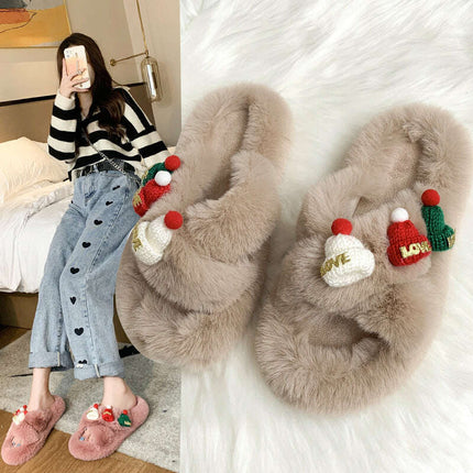 Christmas Hat Fluffy Slippers Women's Warm Toe Covering Cotton Slippers - Très Elite