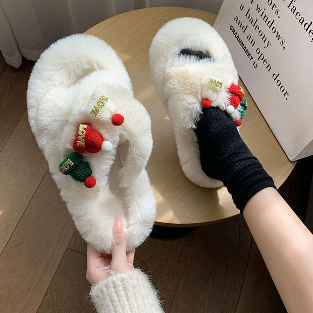 Christmas Hat Fluffy Slippers Women's Warm Toe Covering Cotton Slippers..