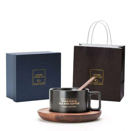 Classic American Elegance: Ceramic Coffee Mug Set with Walnut Holder and Gift Box - Très Elite