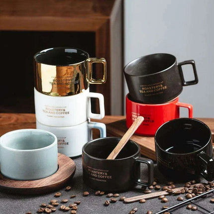Classic American Elegance: Ceramic Coffee Mug Set with Walnut Holder and Gift Box - Très Elite
