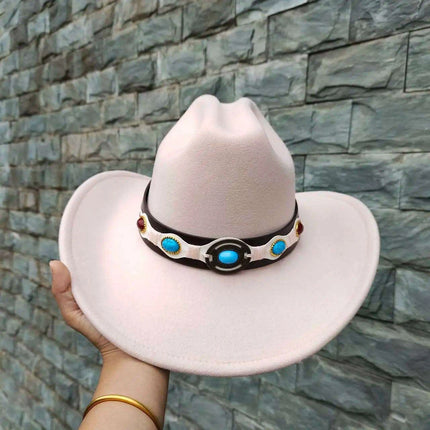 Classic Waterproof Cowboy Hat with Unique Cowhead Detail - Trendy Straw Sun Protection Accessory - Très Elite