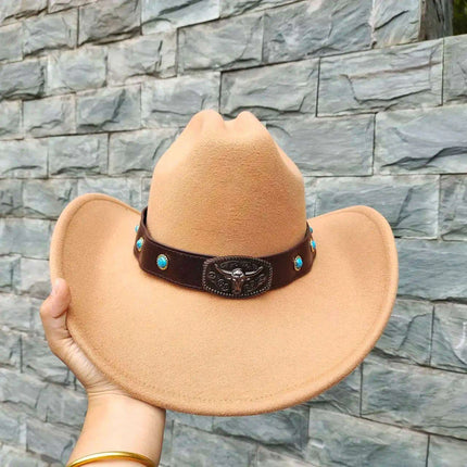 Classic Waterproof Cowboy Hat with Unique Cowhead Detail - Trendy Straw Sun Protection Accessory - Très Elite