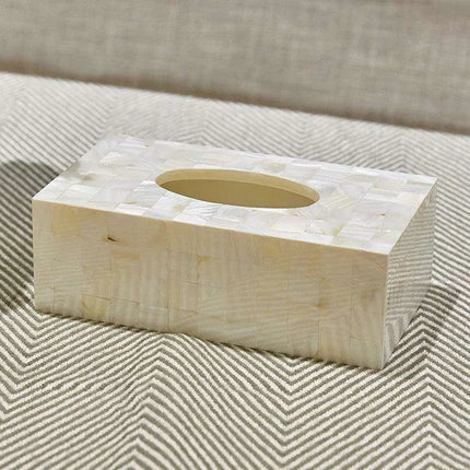 Coastal Charm Shell Napkin Holder – Elegant Dining Accessory - Très Elite