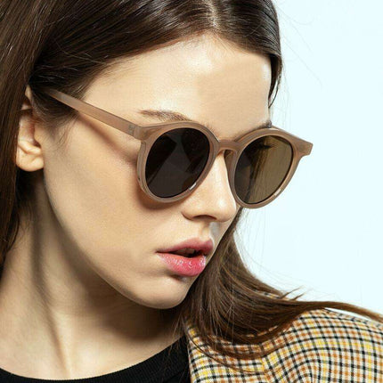 Cocoa Brilliance Sunglasses - A Touch of Luxury OB0123 - Premium Cocoa Sunglasses for Effortless Elegance - Très Elite
