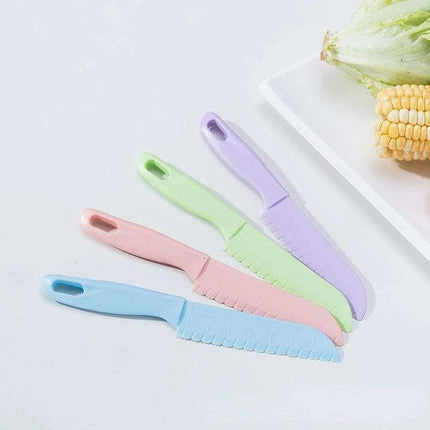 Colorful Kids' Safe Fruit Cutting Knife Set for Young Culinary Explorers - Très Elite