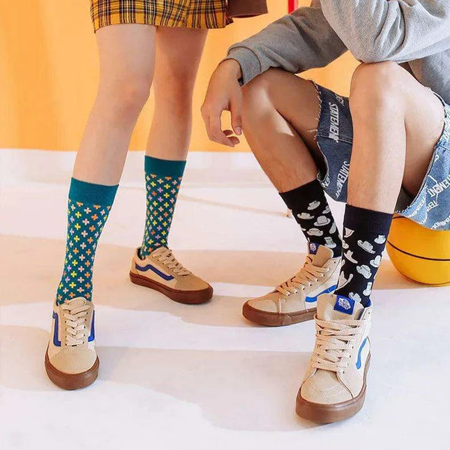 Colorful Tongue Graphic Skateboard Socks for Women - Stylish Fun Addition