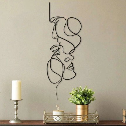 Contemporary Iron Face Line Wall Art Sculpture - Très Elite