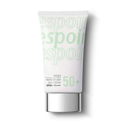 Cooling Green Tea SPF50+ Protective Sun Gel with Hydrating Formula - Très Elite