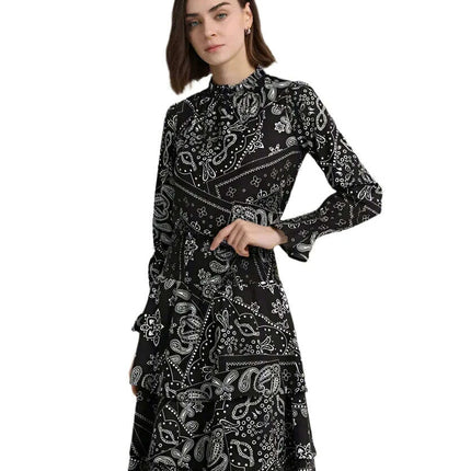 Cotton Paisley Print Top and Knee-Length Skirt Ensemble - Très Elite