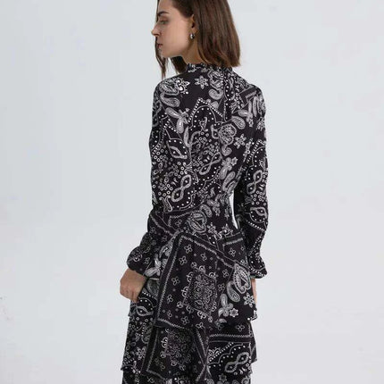 Cotton Paisley Print Top and Knee-Length Skirt Ensemble - Très Elite