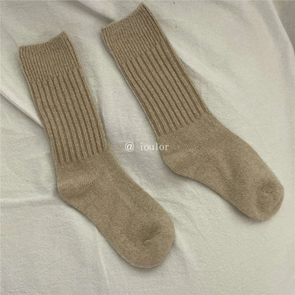 Cozy Cashmere Blend Thermal Crew Socks for Women - Ultimate Warmth and Comfort - Très Elite