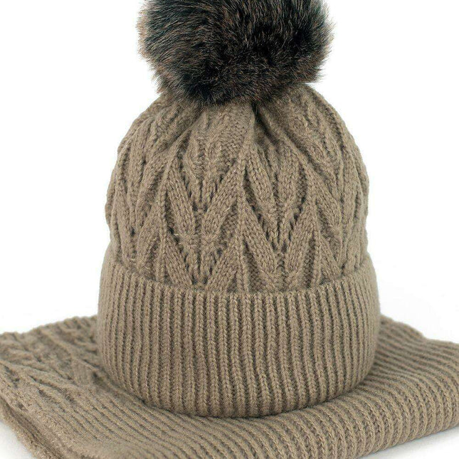 Cozy Chic Pom-Pom Knit Set for Winter - Très Elite