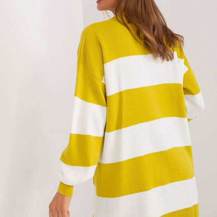 Cozy Chic Striped Acrylic Sweater - A Versatile Wardrobe Staple - Très Elite