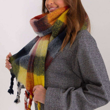 Cozy Colorful Plaid Shawl with Elegant Tassels - Très Elite