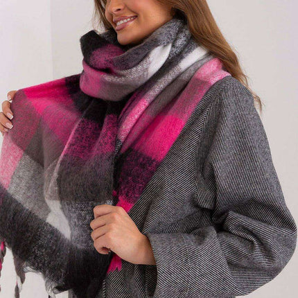 Cozy Colorful Plaid Shawl with Elegant Tassels - Très Elite