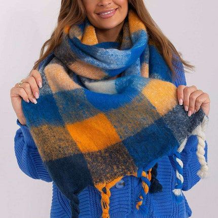 Cozy Colorful Plaid Shawl with Elegant Tassels- Très Elite- Très Elite