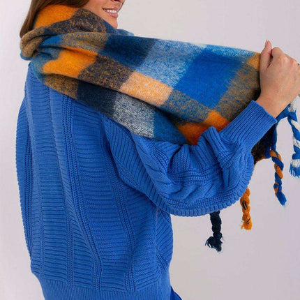 Cozy Colorful Plaid Shawl with Elegant Tassels - Très Elite