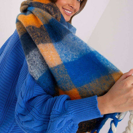 Cozy Colorful Plaid Shawl with Elegant Tassels - Très Elite
