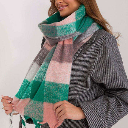 Cozy Colorful Plaid Shawl with Elegant Tassels - Très Elite