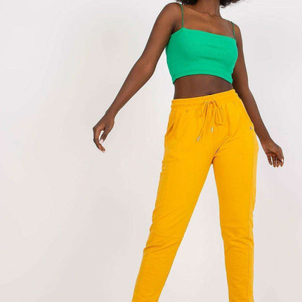 Cozy High-Rise Joggers with Functional Side Pockets - Très Elite