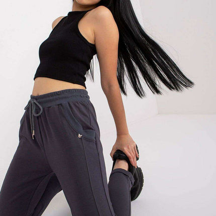 Cozy High-Rise Joggers with Functional Side Pockets - Très Elite
