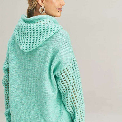 Cozy Hooded Sweater - Très Elite