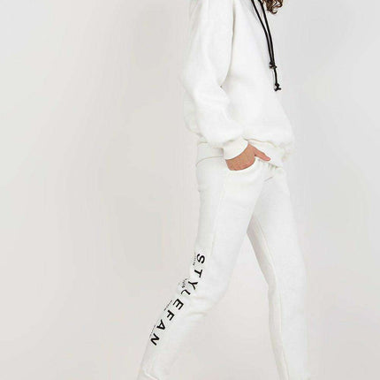 Cozy Hooded Sweatshirt and Pants Set with Zipper Accents - Très Elite