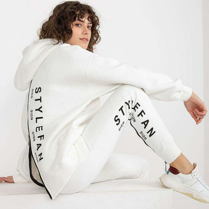 Cozy Hooded Sweatshirt and Pants Set with Zipper Accents - Très Elite