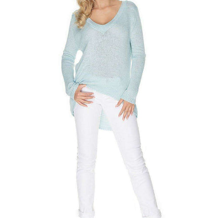 Cozy Oversized Sweater with Peekaboo Detail - Très Elite