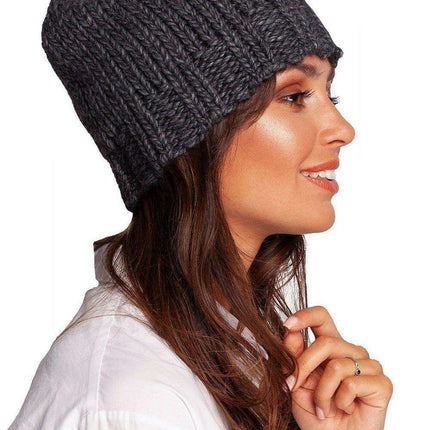 Cozy Ribbed Knit Beanie for Winter Warmth - Très Elite