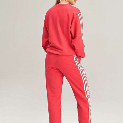 Cozy Striped Tracksuit Set with Coordinating Sweatshirt and Pants - Très Elite