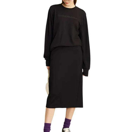 Cozy Sweatshirt, Relaxed Wide Leg Pants, and Versatile Skirt - Très Elite